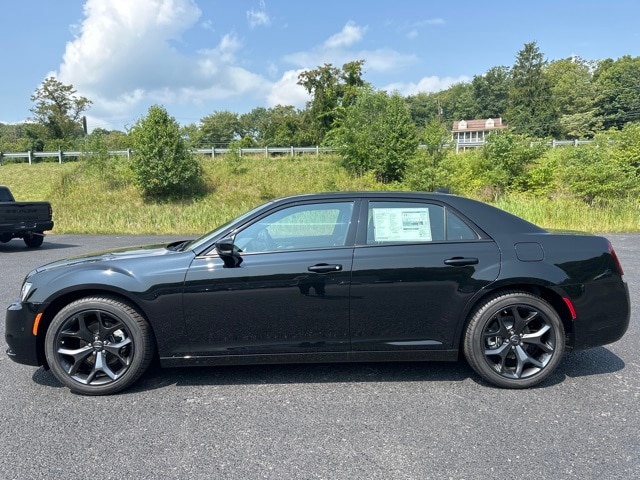 Used 2023 Chrysler 300 S with VIN 2C3CCABG1PH585413 for sale in Cumberland, MD