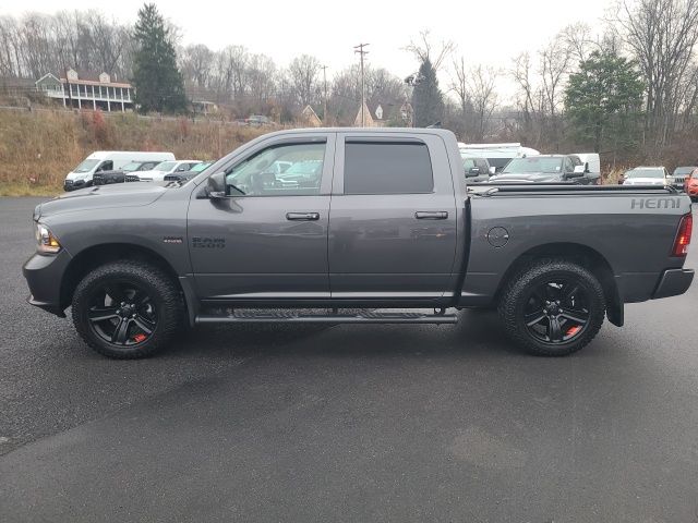 2016 Ram 1500 Sport photo 2