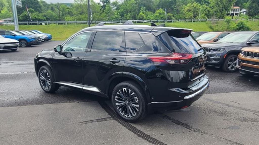 Certified 2025 Nissan Rogue Platinum SUV