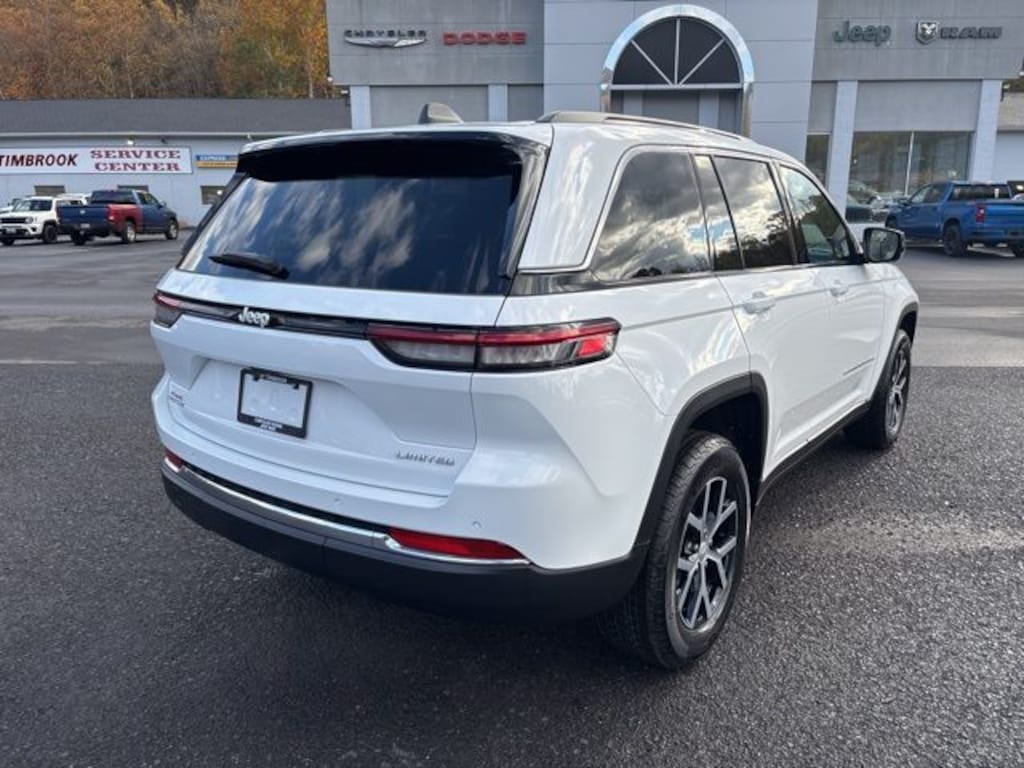 New 2025 Jeep Grand Cherokee LIMITED 4X4 Sport Utility