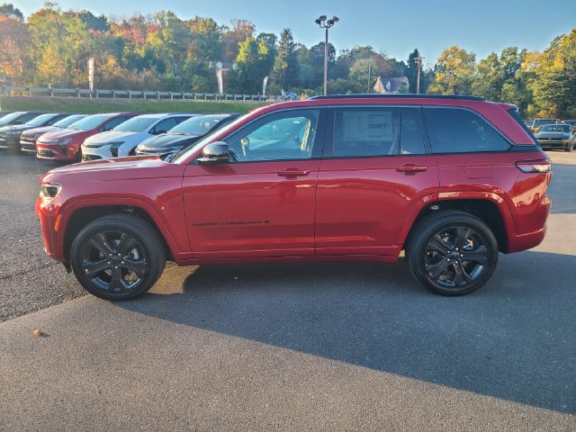 New 2027 Jeep Grand Cherokee 2 Row LIMITED 4X4 Sport Utility
