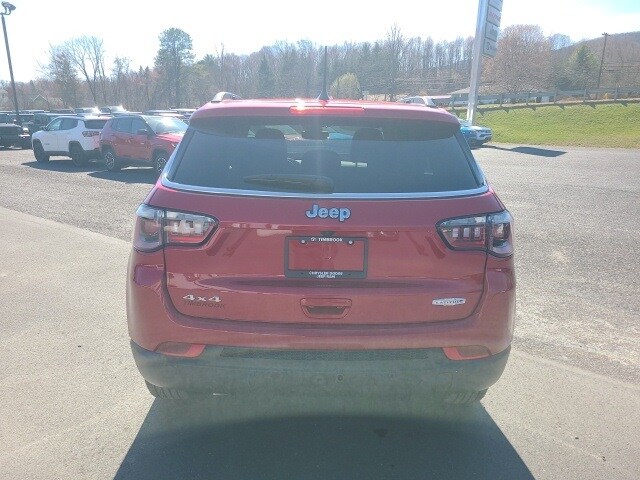 2025 Jeep Compass Latitude photo 4