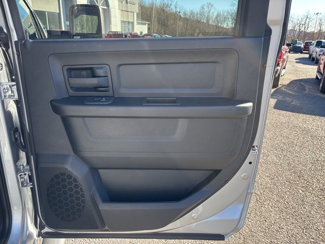 2026 RAM 3500 Tradesman - Photo 17