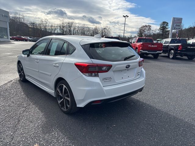 2022 Subaru Impreza Sport photo 2