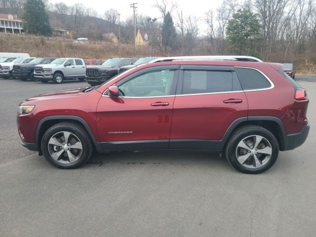 Used 2019 Jeep Cherokee Limited SUV