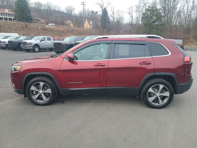 2019 Jeep Cherokee Limited photo 2
