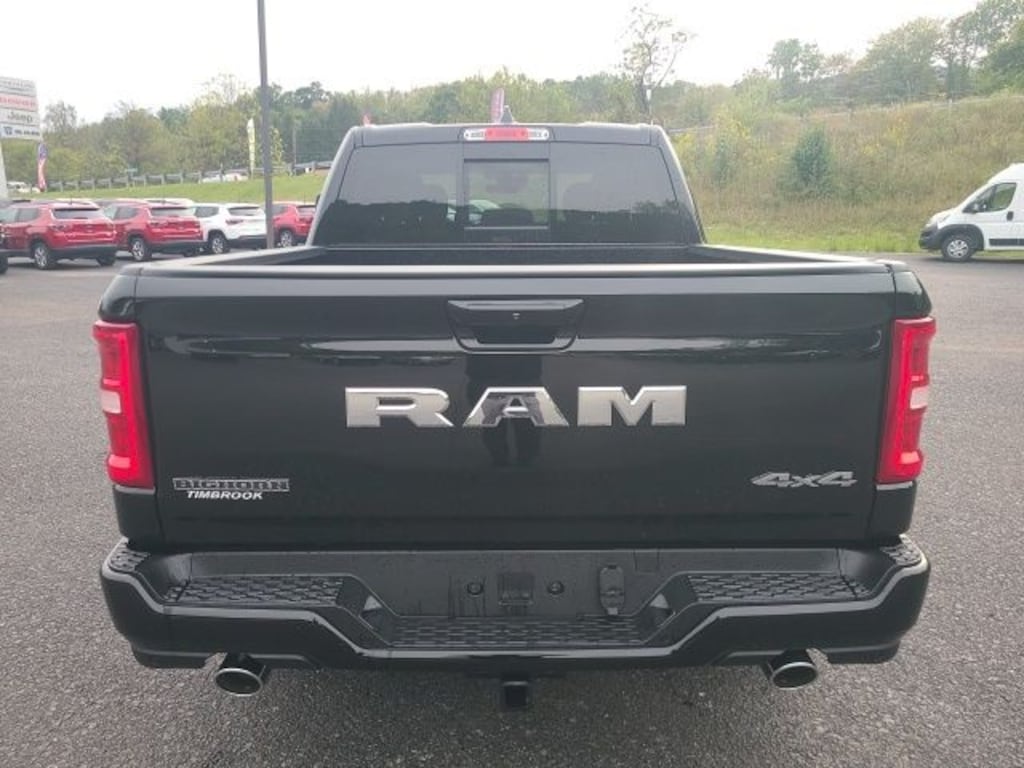 New 2026 Ram 1500 BIG HORN CREW CAB 4X4 5'7 BOX Pickup