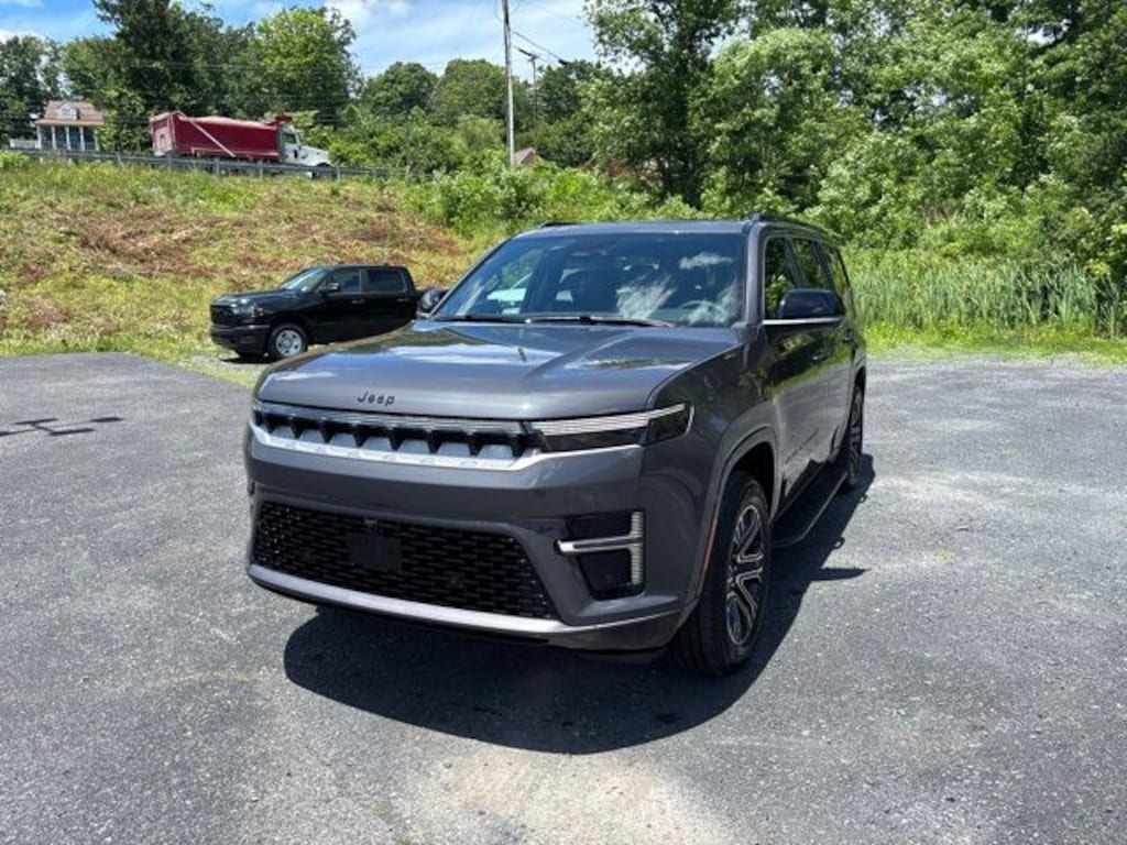New 2026 Jeep Grand Wagoneer 4X4 Sport Utility