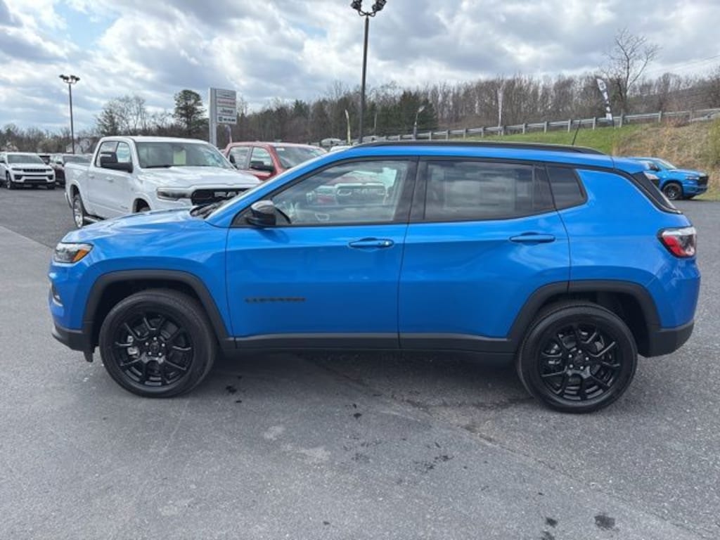 New 2026 Jeep Compass LATITUDE ALTITUDE 4X4 Sport Utility