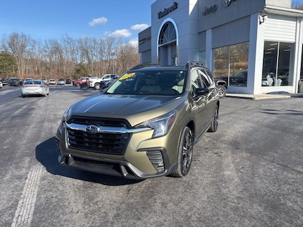 2024 Subaru Ascent Limited SUV