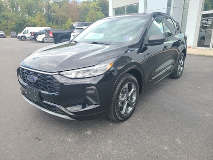 2023 Ford Escape ST-Line SUV