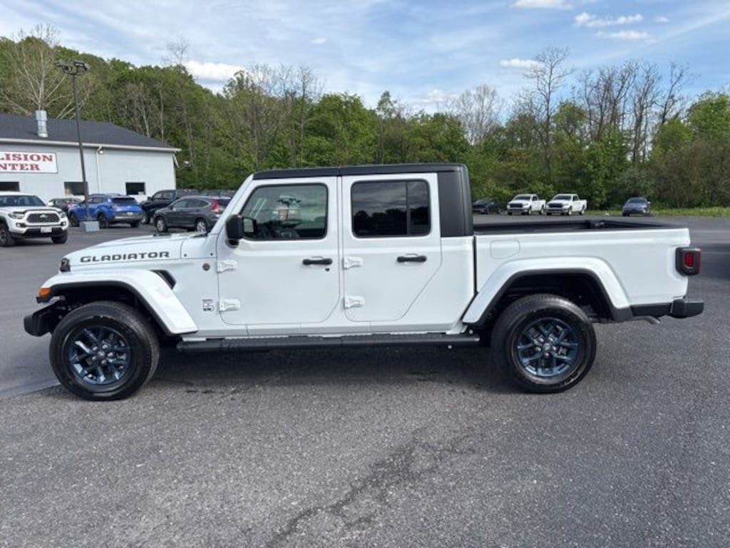 New 2026 Jeep Gladiator 85TH ANNIVERSARY EDITION 4X4 Pickup