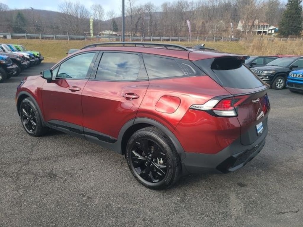 Certified 2025 Kia Sportage X-Line SUV