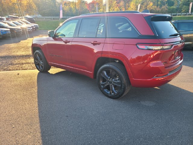 New 2027 Jeep Grand Cherokee 2 Row LIMITED 4X4 Sport Utility