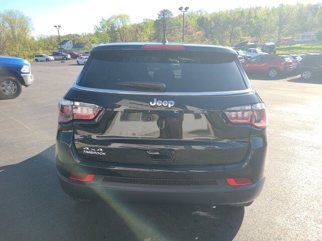 2025 Jeep Compass Sport photo 4