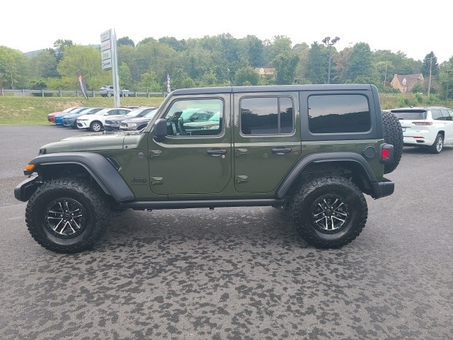 Used 2024 Jeep Wrangler 4-Door Willys with VIN 1C4RJXDN8RW118746 for sale in Cumberland, MD