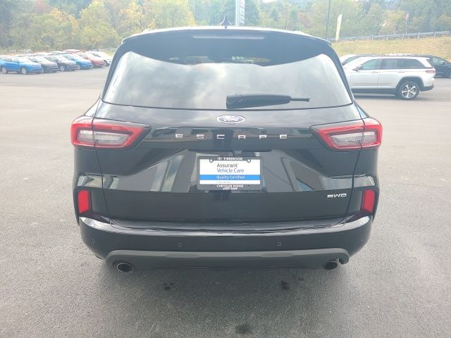 2023 Ford Escape ST-Line photo 4