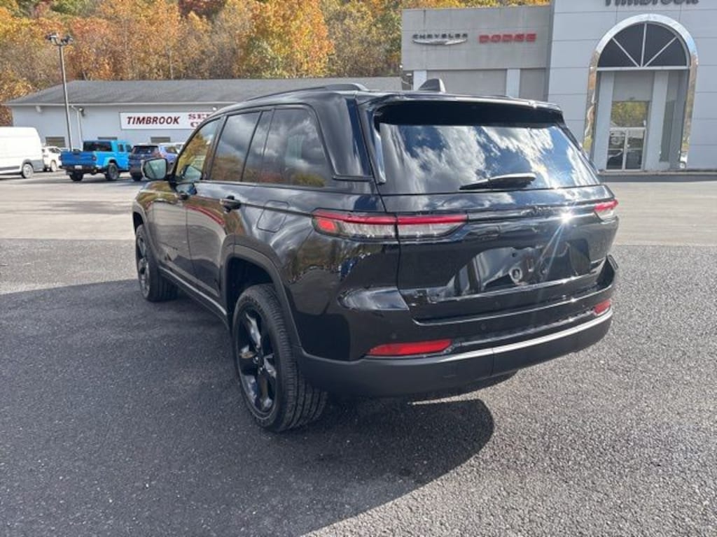New 2025 Jeep Grand Cherokee ALTITUDE X 4X4 Sport Utility