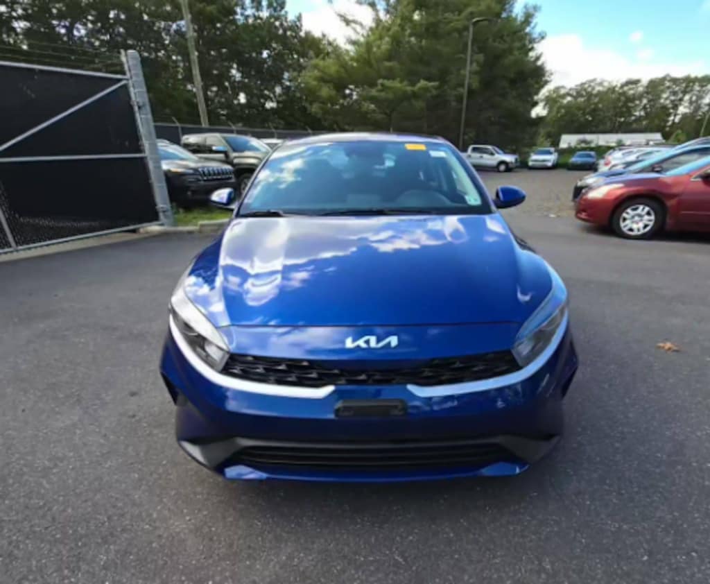 Used 2024 Kia Forte LXS Sedan
