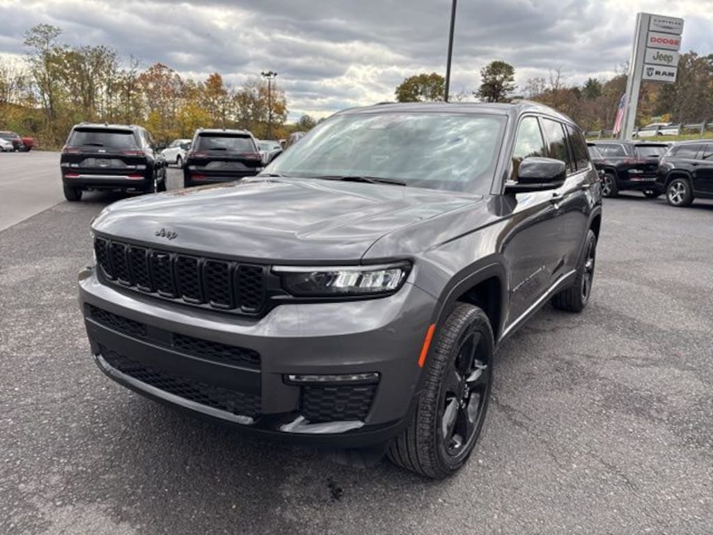 New 2025 Jeep Grand Cherokee L LIMITED 4X4 Sport Utility
