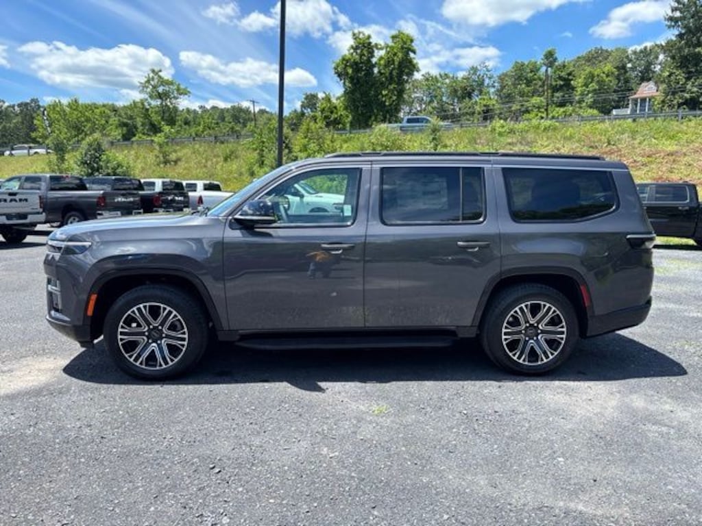 New 2026 Jeep Grand Wagoneer 4X4 Sport Utility