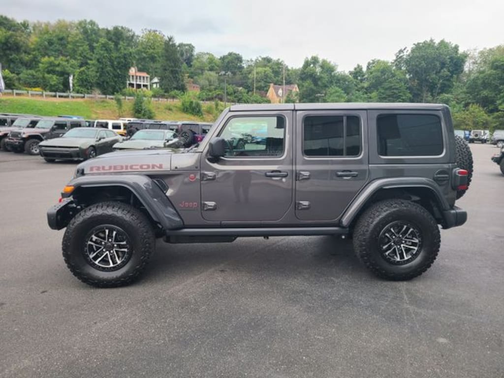 New 2026 Jeep Wrangler 4-DOOR RUBICON X Sport Utility