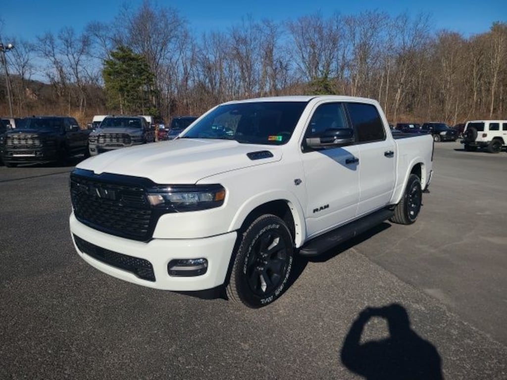 New 2026 Ram 1500 BIG HORN CREW CAB 4X4 5'7 BOX Pickup