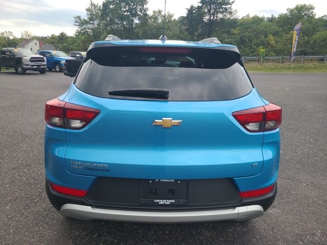 2025 Chevrolet Trailblazer LT photo 4