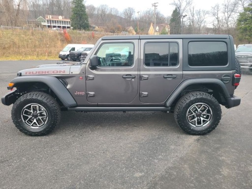 New 2026 Jeep Wrangler 4-DOOR RUBICON Sport Utility
