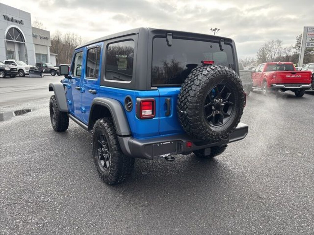 New 2026 Jeep Wrangler 4-DOOR WILLYS Sport Utility