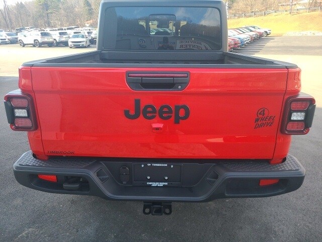 2025 Jeep Gladiator Willys photo 4