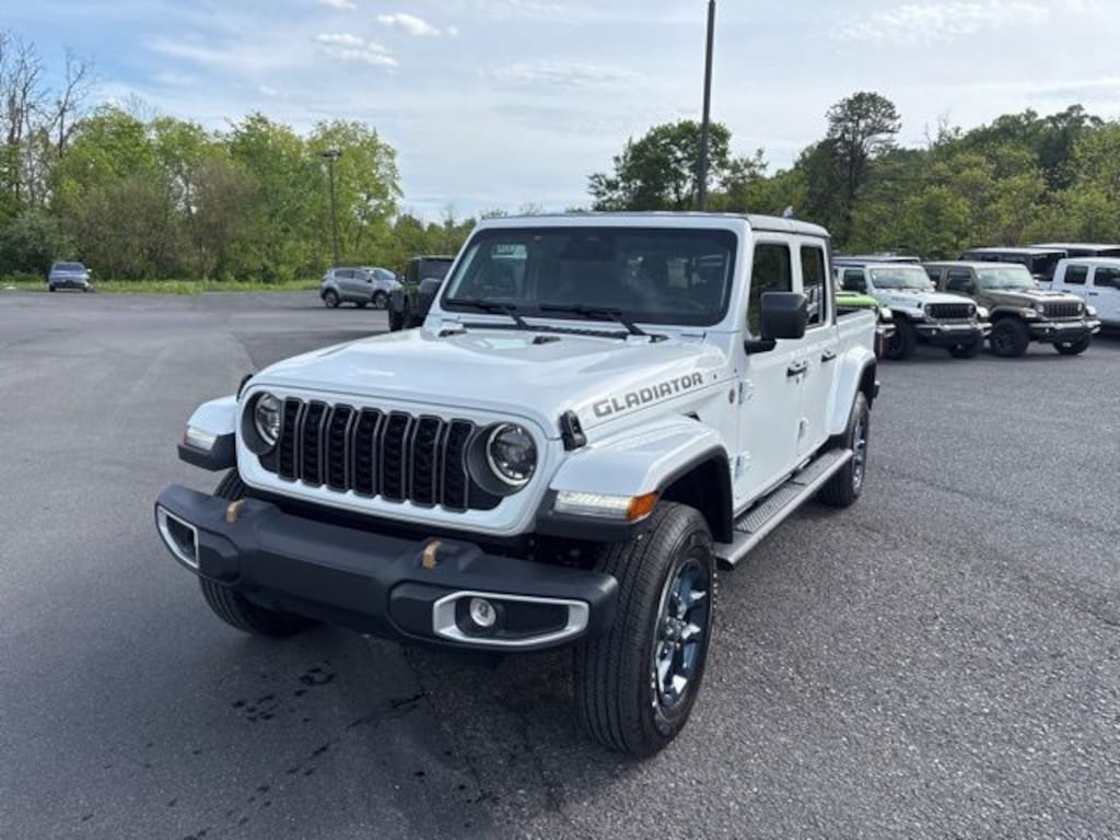 New 2026 Jeep Gladiator 85TH ANNIVERSARY EDITION 4X4 Pickup