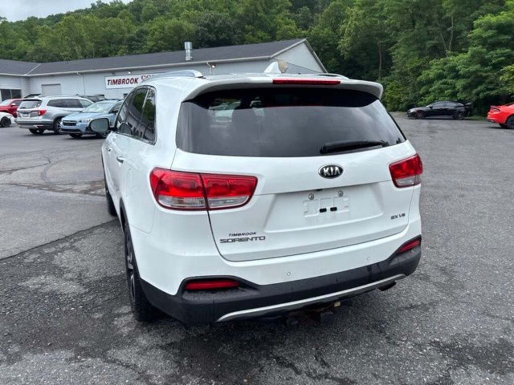 Used 2018 Kia Sorento EX SUV