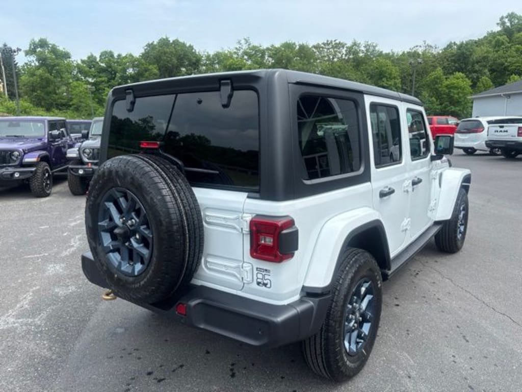New 2026 Jeep Wrangler 4-DOOR 85TH ANNIVERSARY EDITION Sport Utility