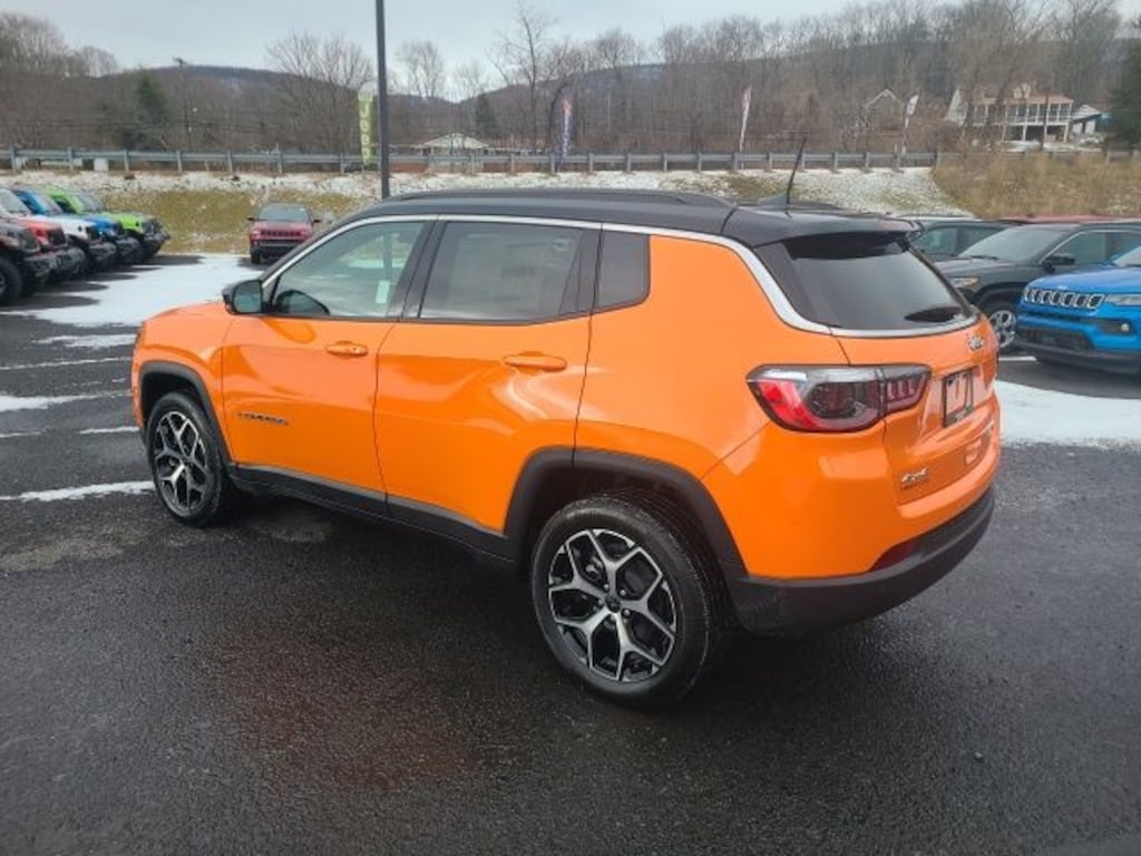 New 2026 Jeep Compass LIMITED 4X4 Sport Utility