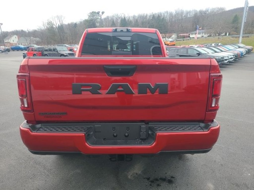 New 2026 Ram 2500 BIG HORN CREW CAB 4X2 6'4 BOX Pickup