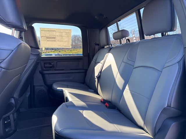 2026 RAM 3500 Tradesman - Photo 16