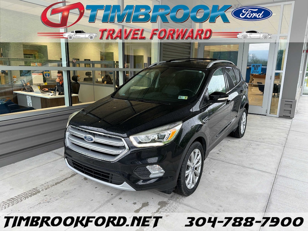 Used 2017 Ford Escape Titanium 4WD