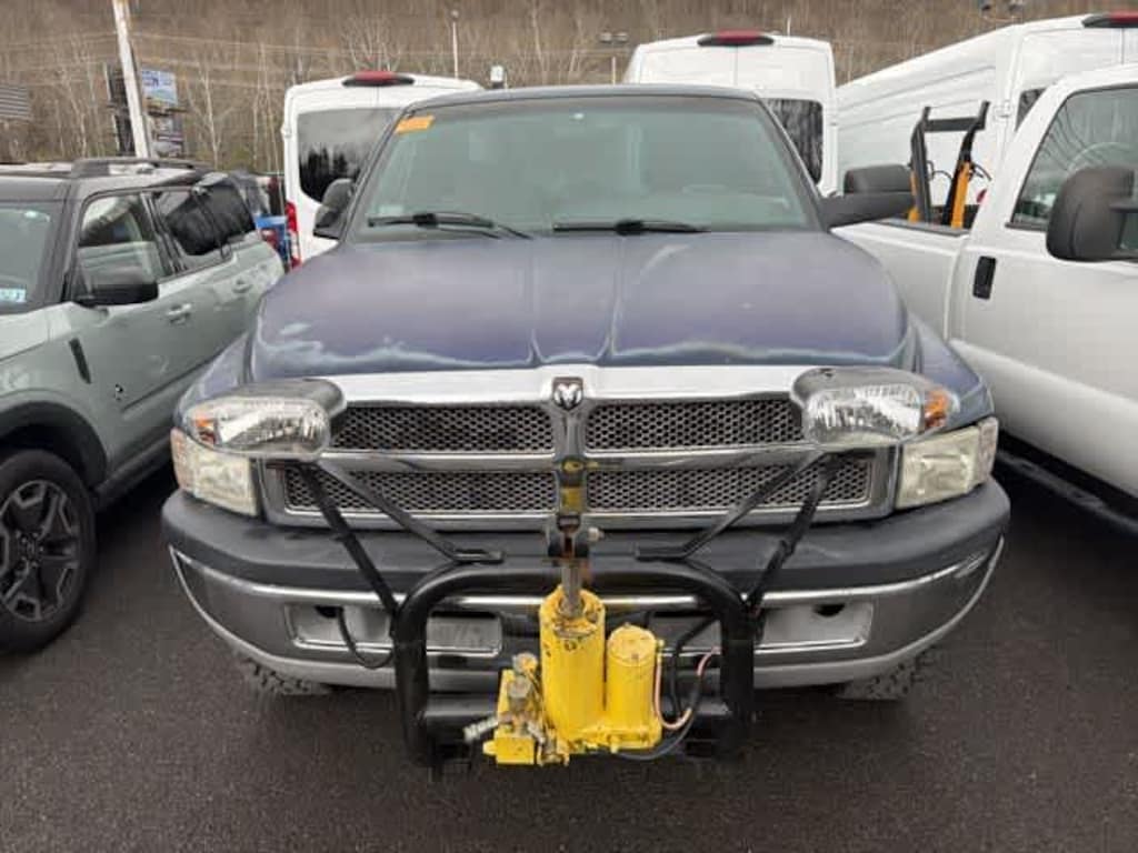 Used 2001 Dodge Ram 2500 2dr Reg Cab 135 WB HD 4WD Reg Cab 135 WB HD 4WD