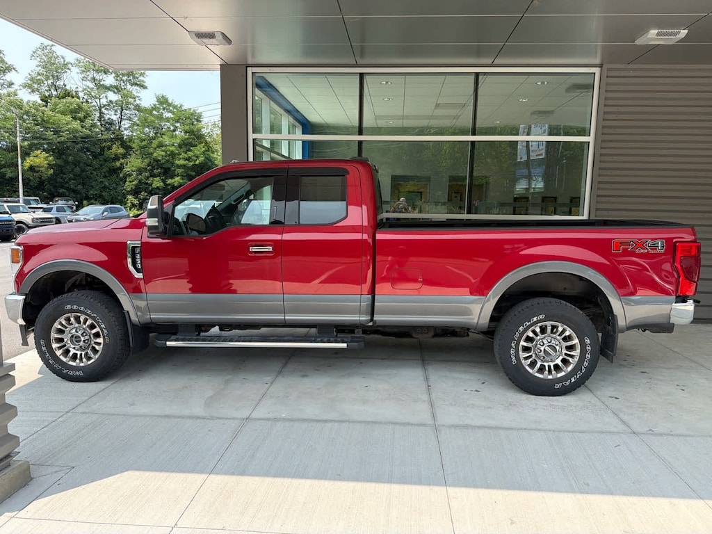 Used 2022 Ford Super Duty F-250 Pickup Lariat 4WD Supercab 8 Box 4WD SuperCab 8 Box