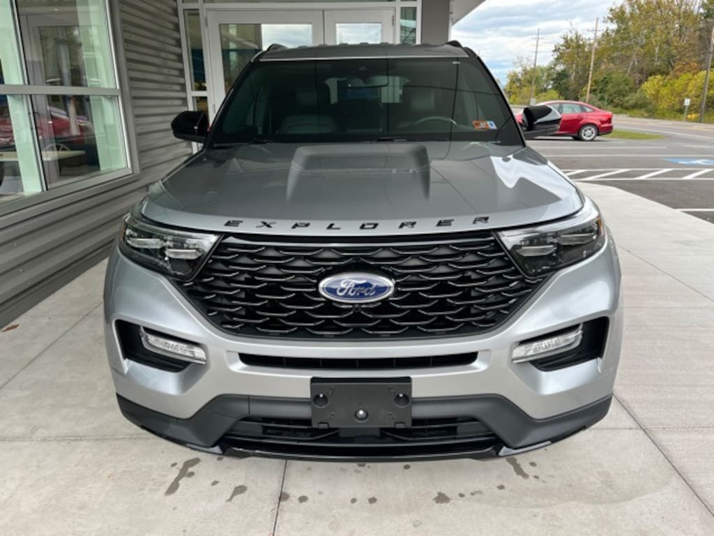 Used 2023 Ford Explorer ST-Line SUV