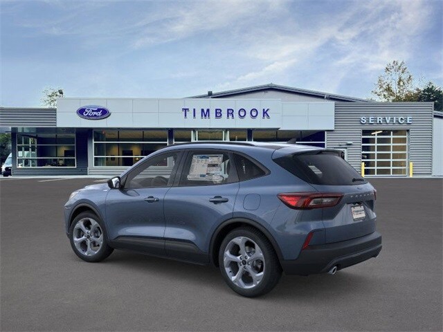 2026 Ford Escape ST-Line photo 4