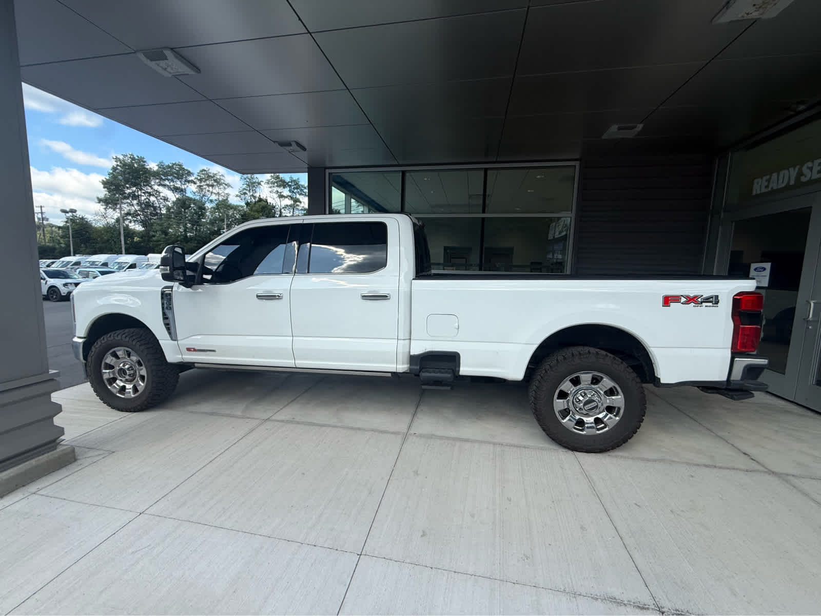 Used 2025 Ford Super Duty F-350 SRW Pickup Lariat 4WD Crew Cab 6.75 Box 4WD Crew Cab 6.75 Box