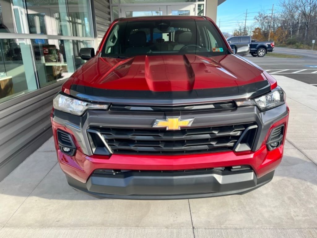 Used 2024 Chevrolet Colorado LT Truck