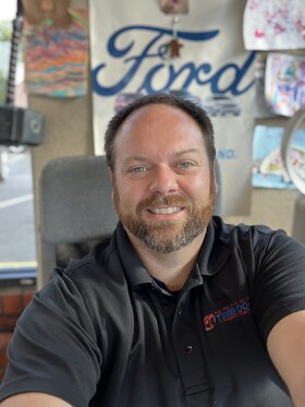 Staff member Ben Benedict from ID_a8fc1ccb155a