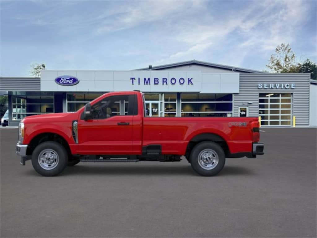 New 2025 Ford F-250SD XLT Truck