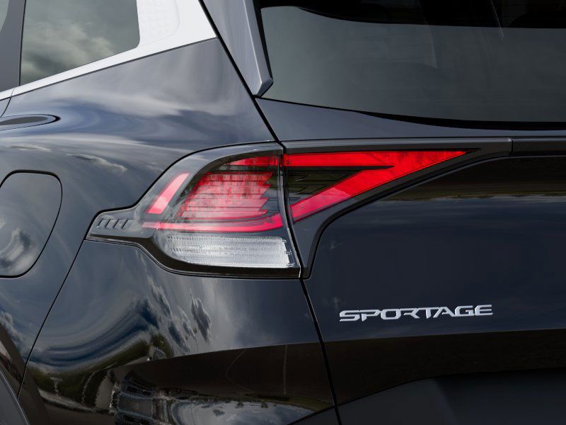 2025 Kia Sportage EX - Photo 11