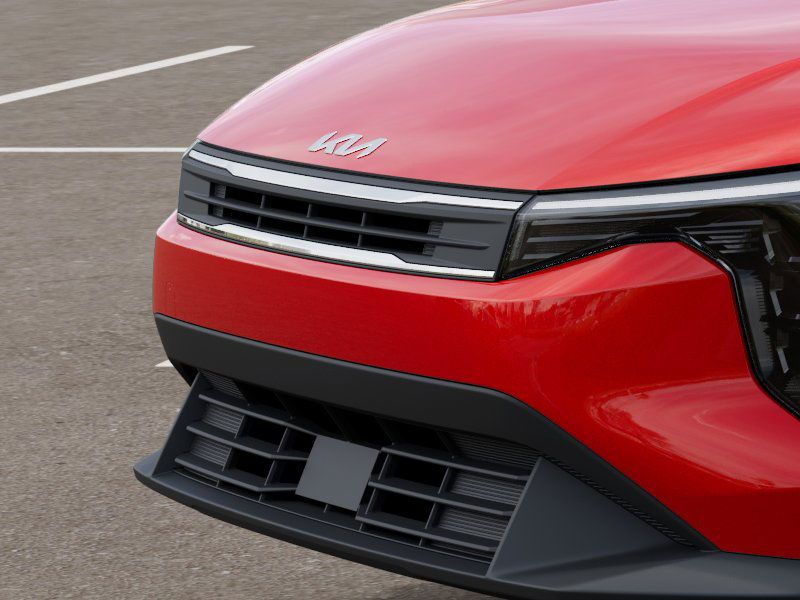 2025 Kia K4 LXS - Photo 12