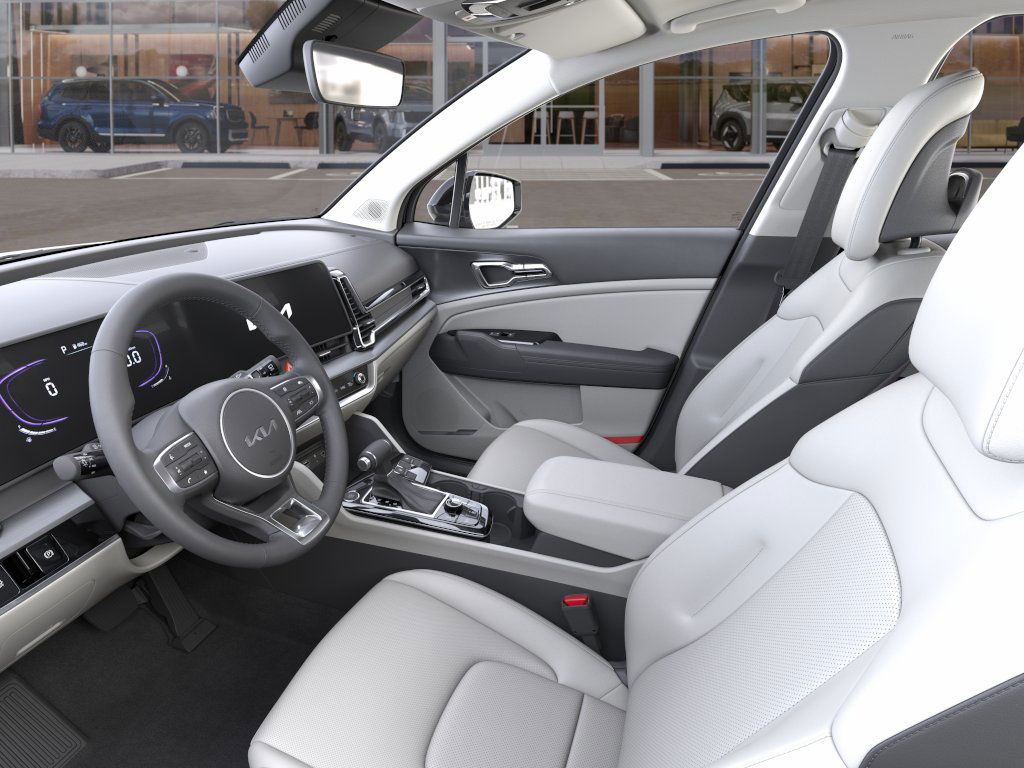 2025 Kia Sportage EX - Photo 17