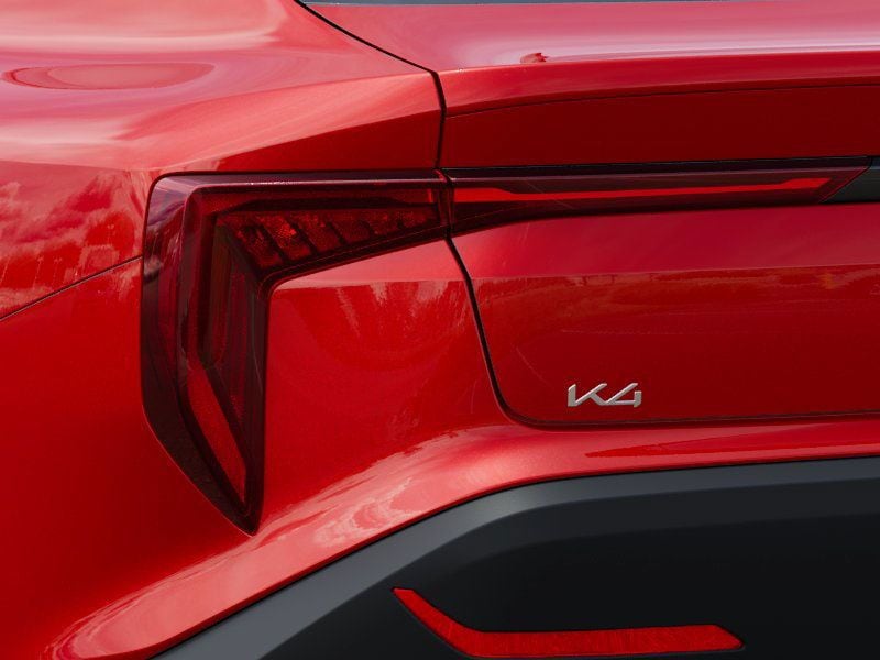 2025 Kia K4 LXS - Photo 11
